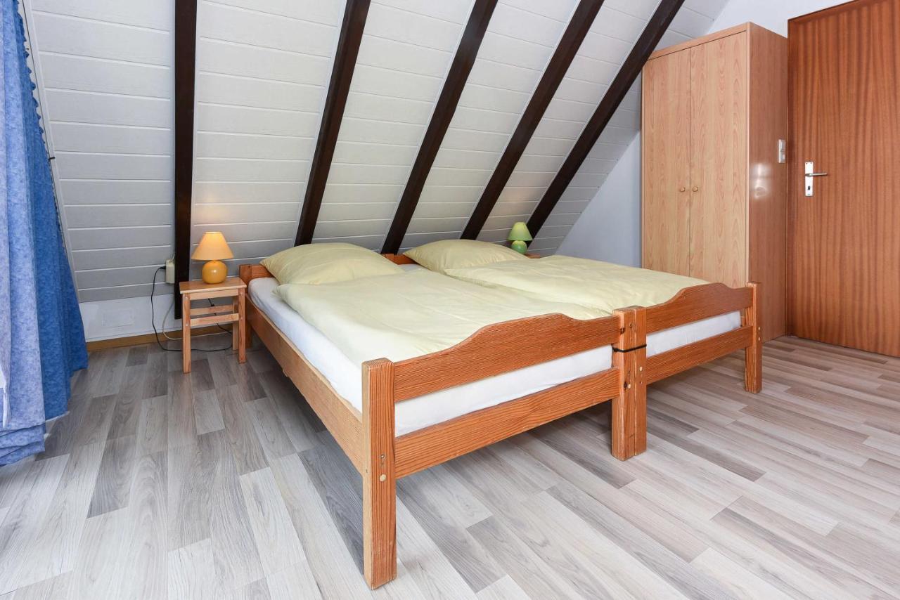 Ferienhaus Leuchtturm Bensersiel Szoba fotó